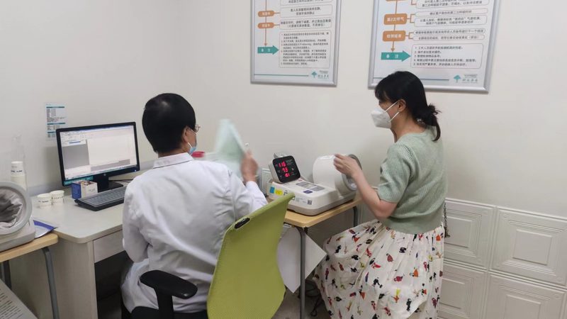小标题：糖尿病管理的挑战